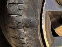 Hernie sur un pneu : faut-il le changer ?